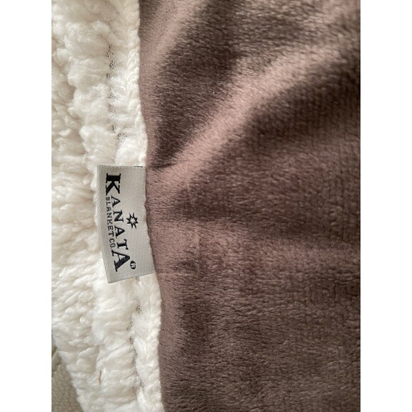 Willowtree Sherpa Fleece Throw Blanket Brown Polyester Soft Cozy Kanata NWT - Picture 6 of 12